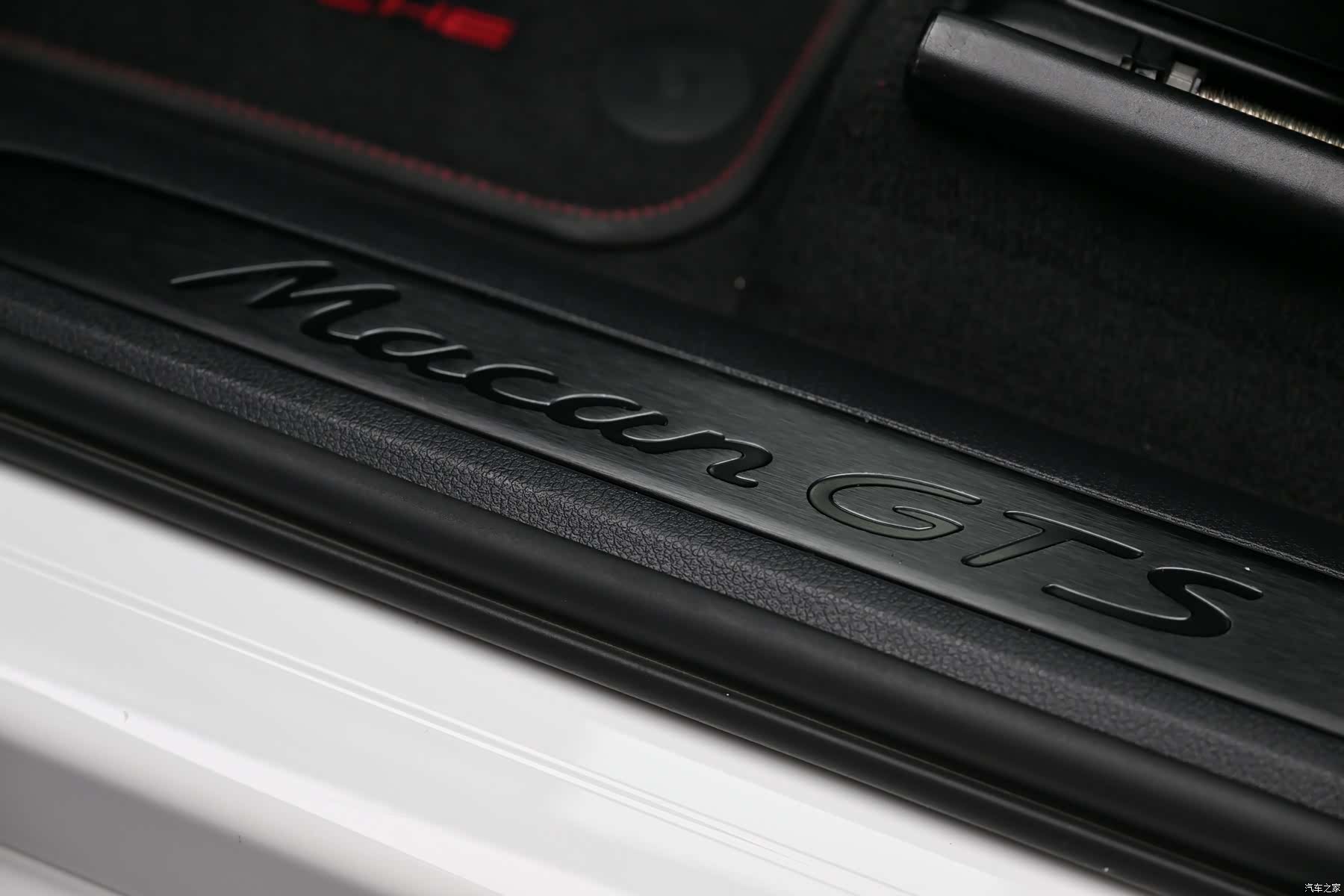 Porsche Macan, 2023 8