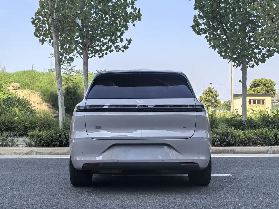 Li Auto Ideal L6