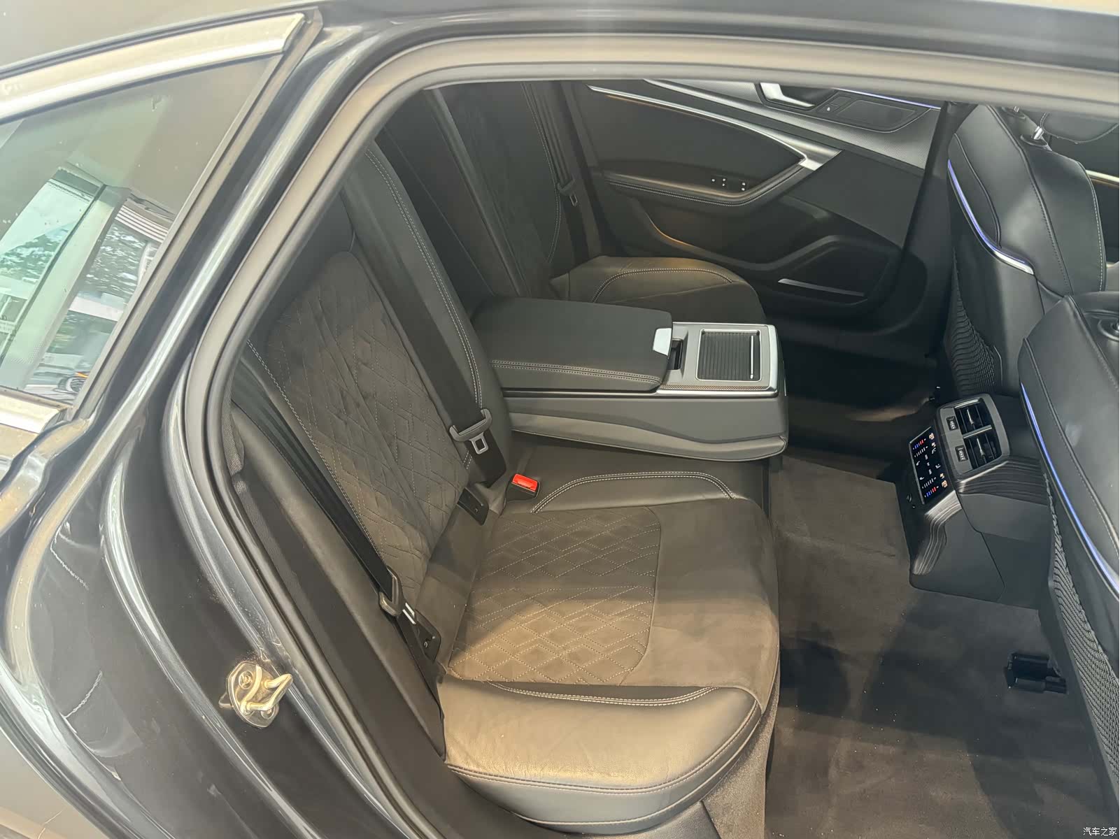 Audi A6L, 2021 18