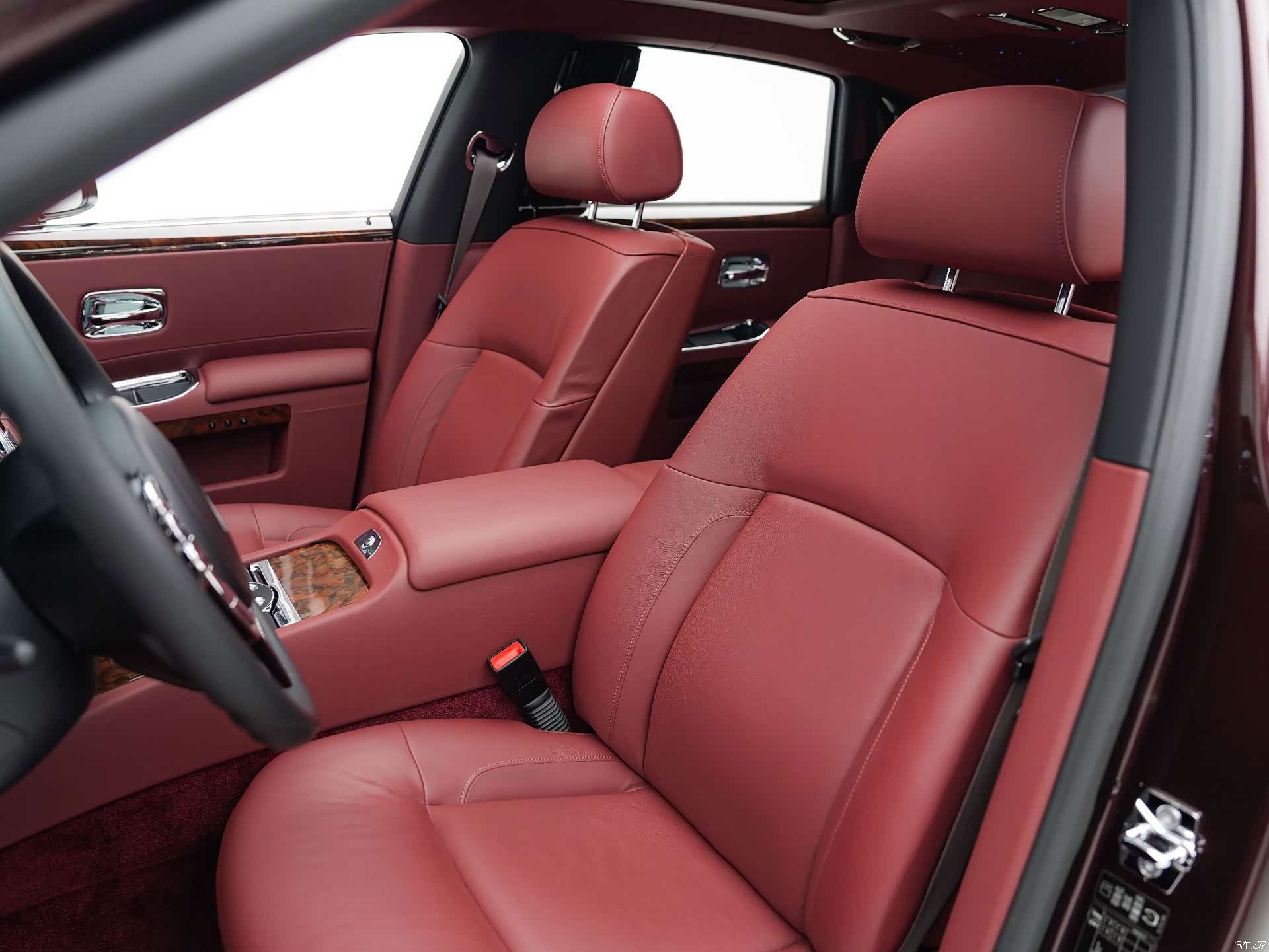 Rolls-Royce Ghost, 2014 11