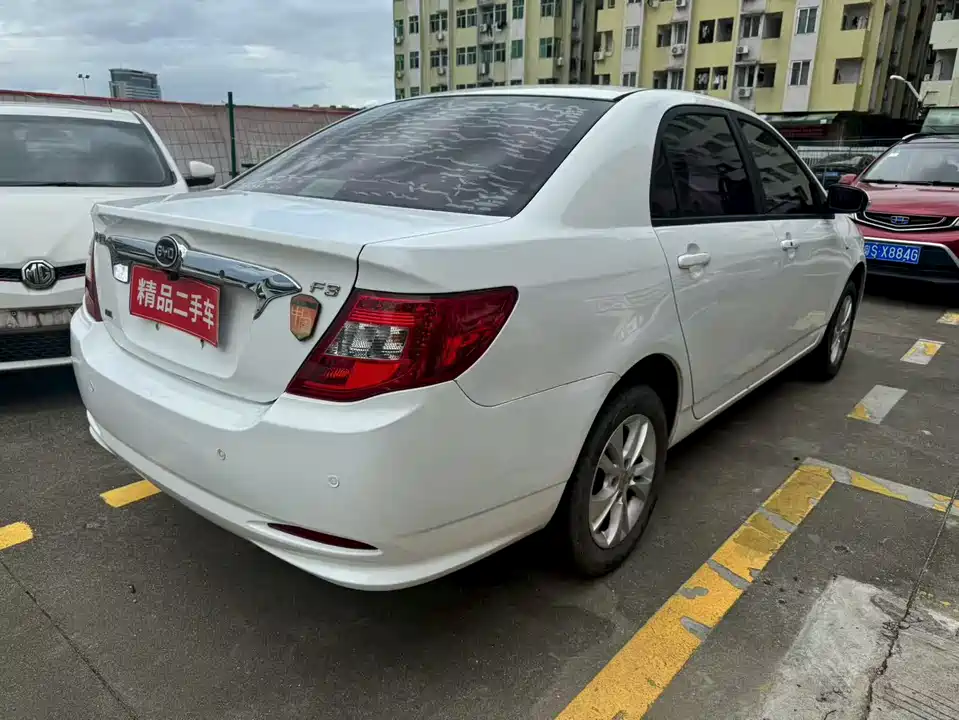 BYD F3