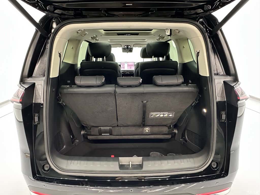 Trumpchi E8, 2026 27