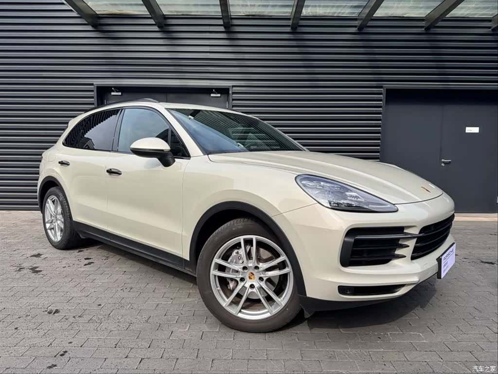 Porsche Cayenne, 2022 6