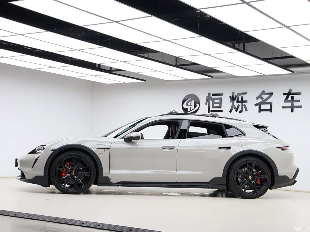 Porsche Taycan, 2023 36