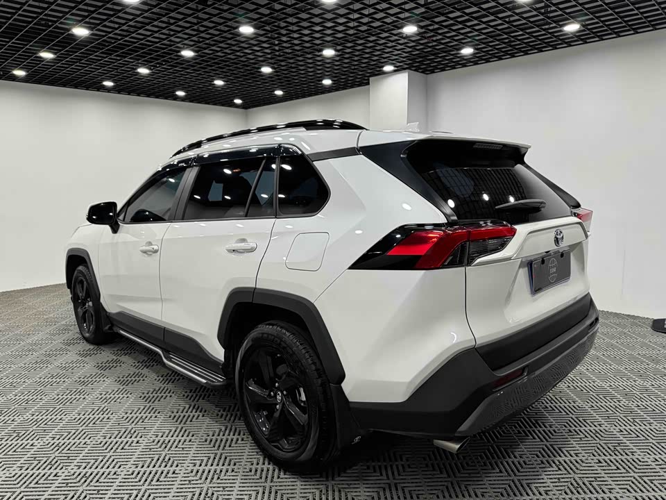 Toyota RAV4 Rongfang Toyota RAV4 Rongfang