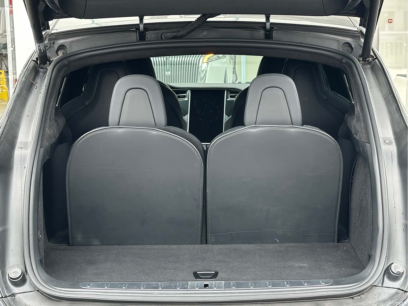 Tesla Model X, 2018 12
