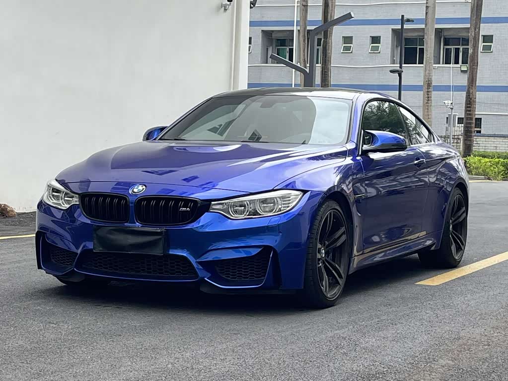 BMW M4
