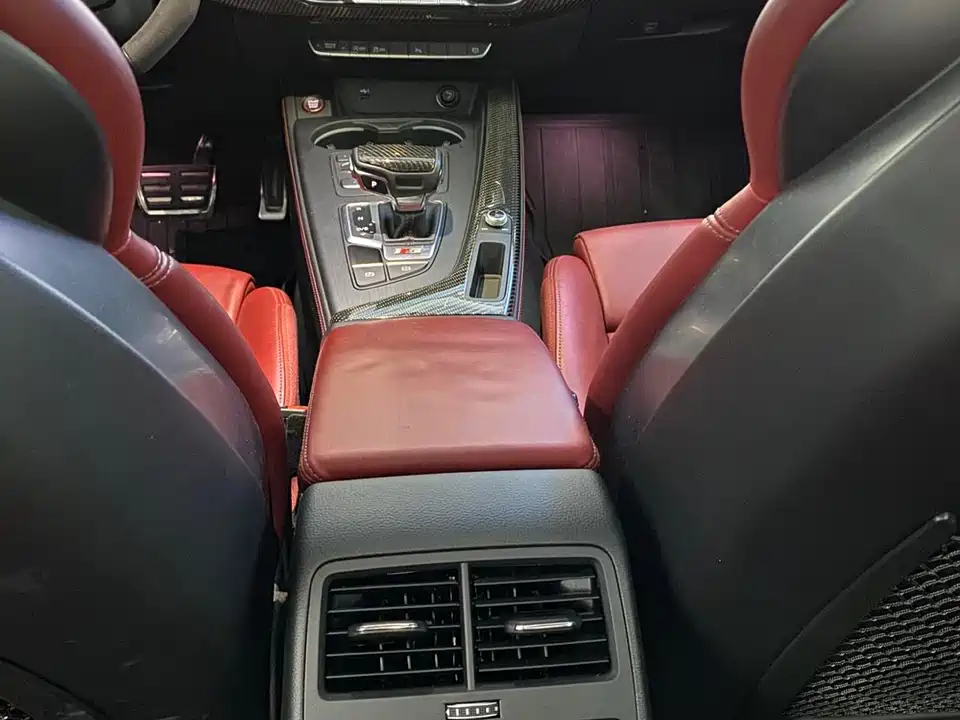 Audi S4 Audi S4