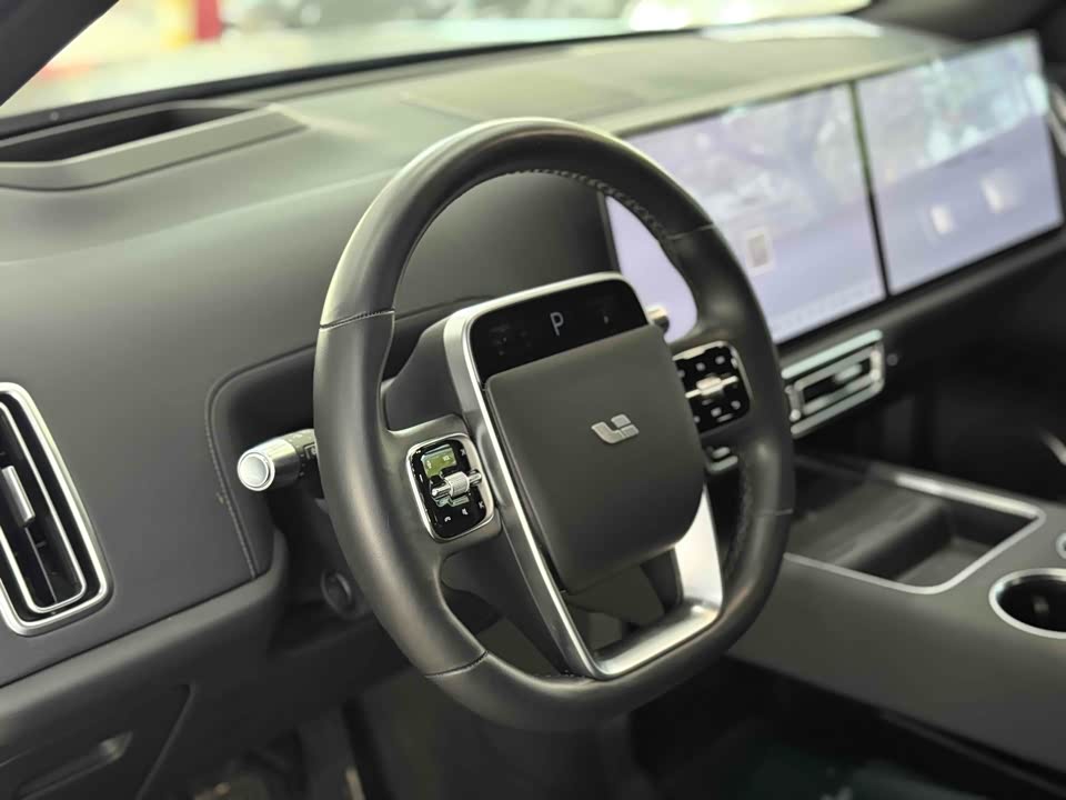 Li Auto Ideal L9