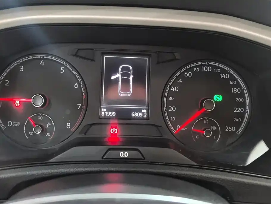 Volkswagen T-ROC exploring Songs