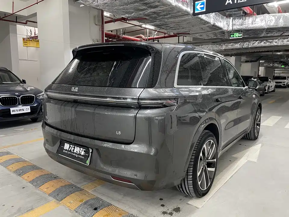 Li Auto Ideal L8