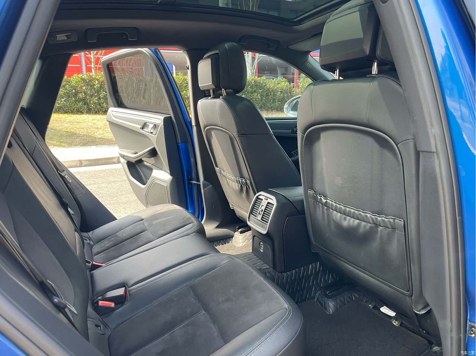 Porsche Macan, 2020 9