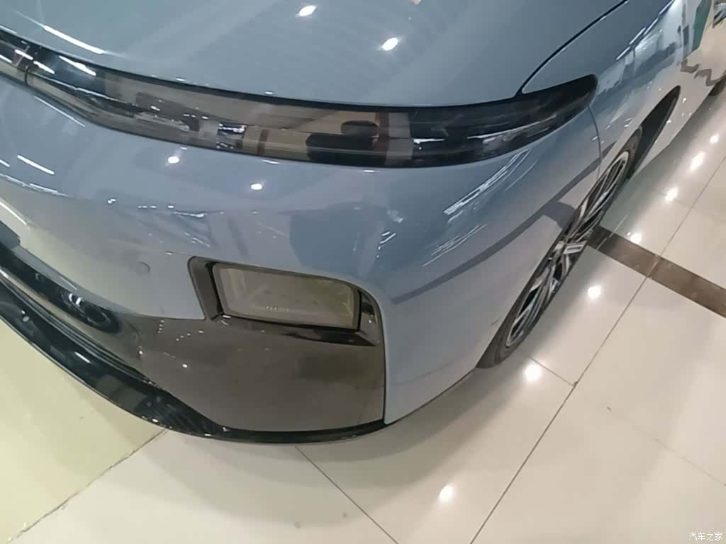 Leapmotor B01, 2025 24