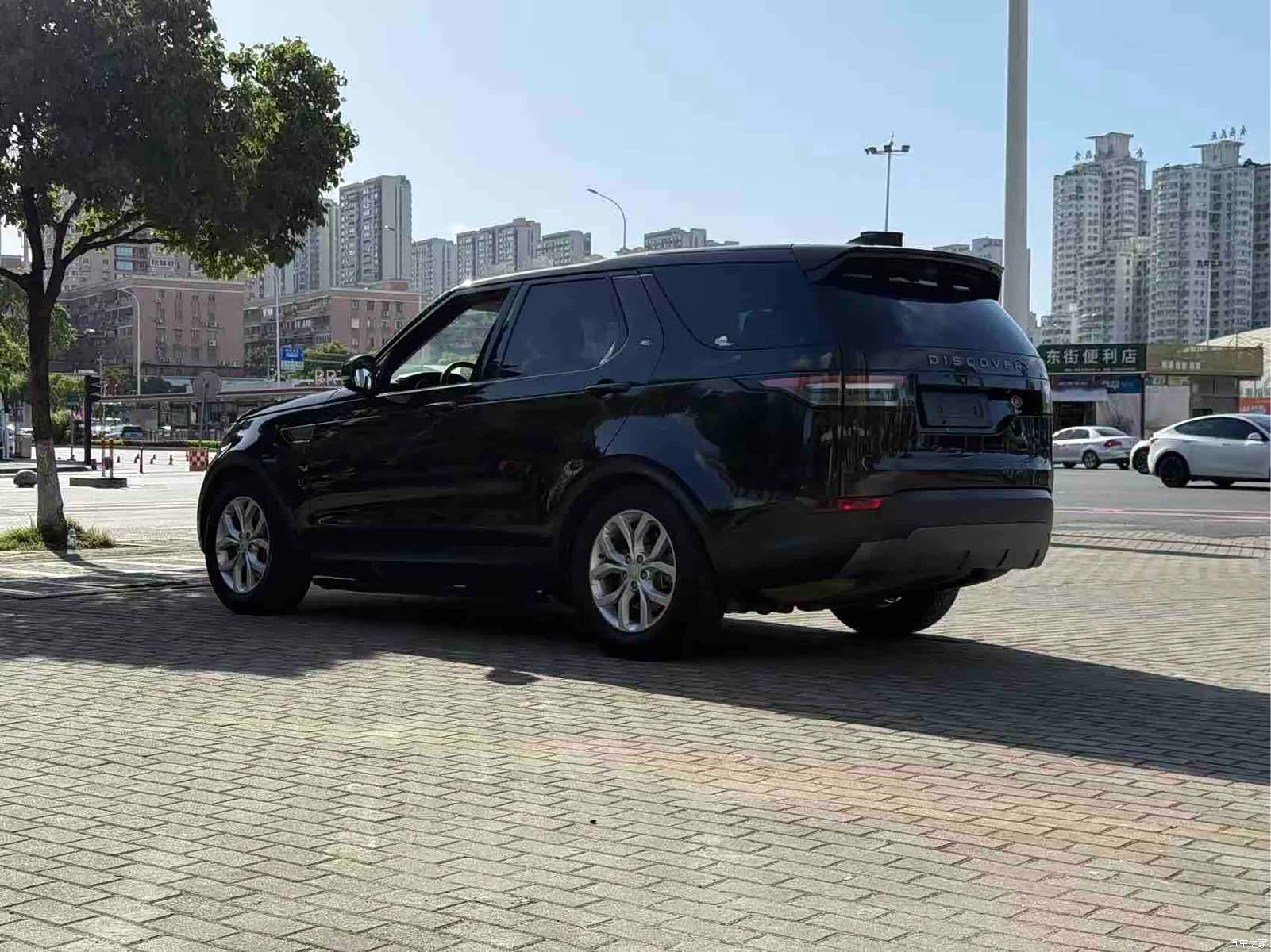Land Rover Discovery, 2018 6
