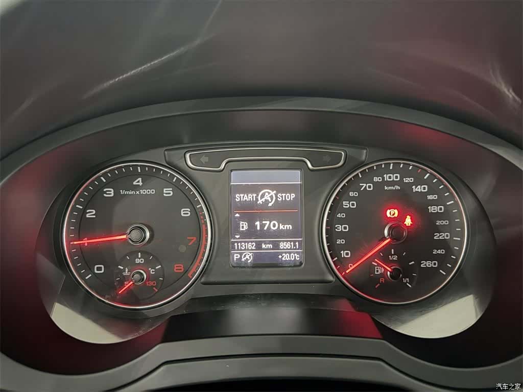 Audi Q3, 2014 10