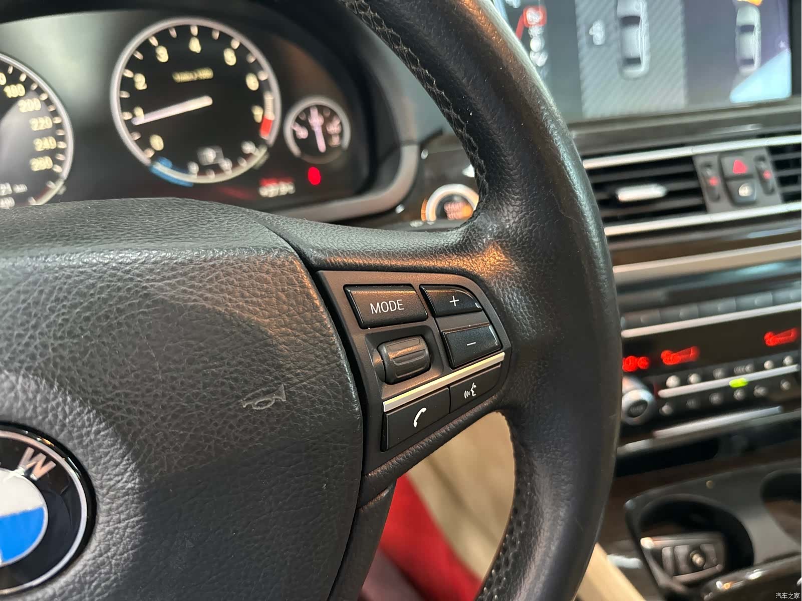 BMW 7 Series, 2012 6