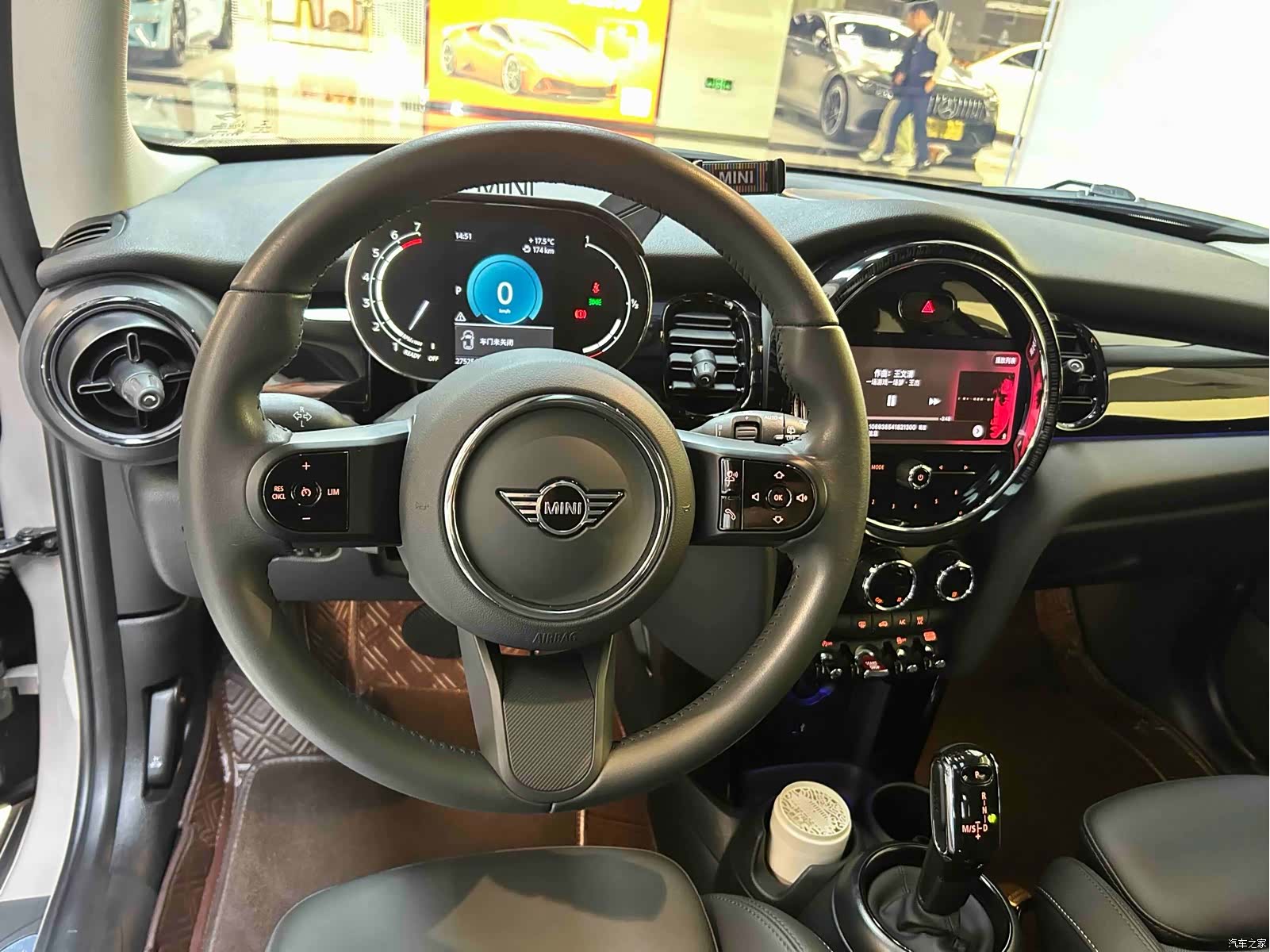 Mini Cooper, 2023 14