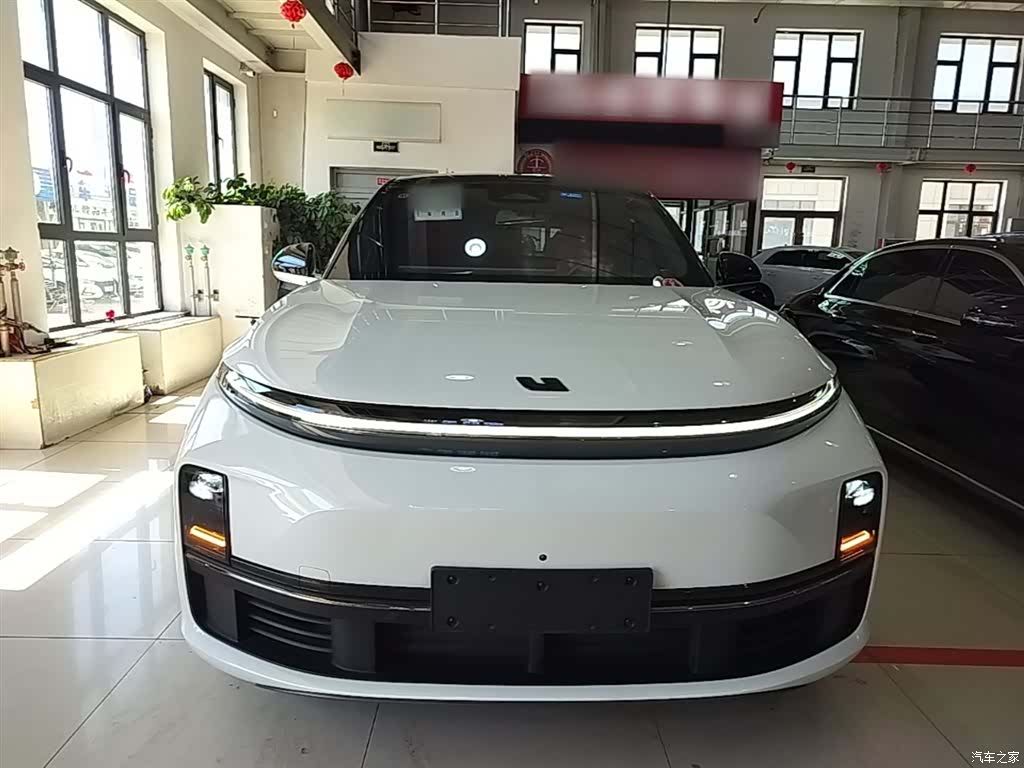 Li Auto L7, 2024 3