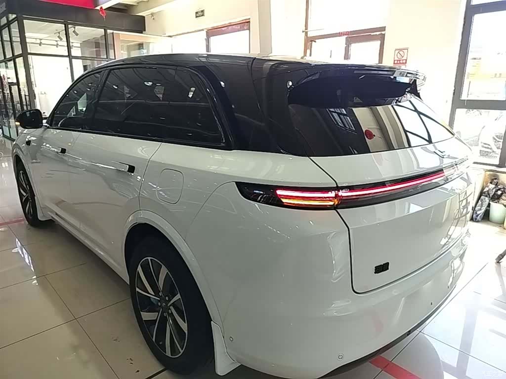 Li Auto L7, 2024 все фото