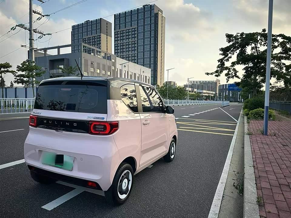Wuling Hongguang MINIEV