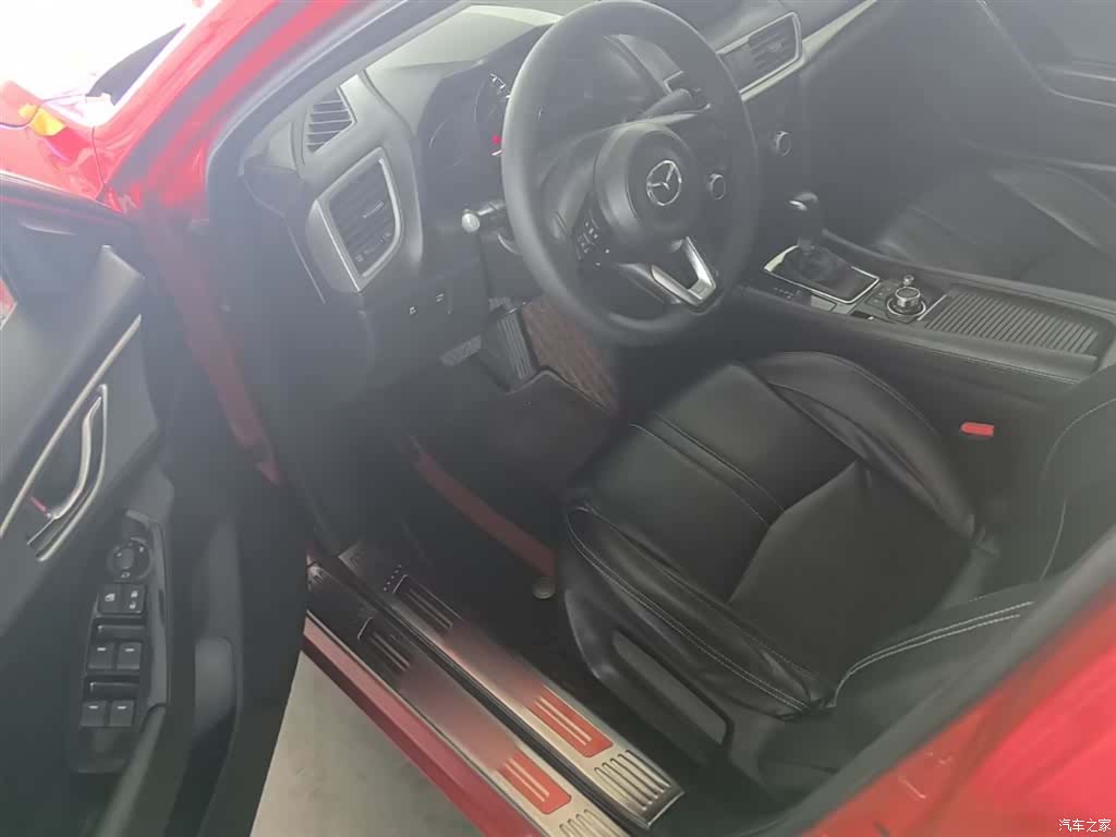 Mazda Mazda3, 2018 16