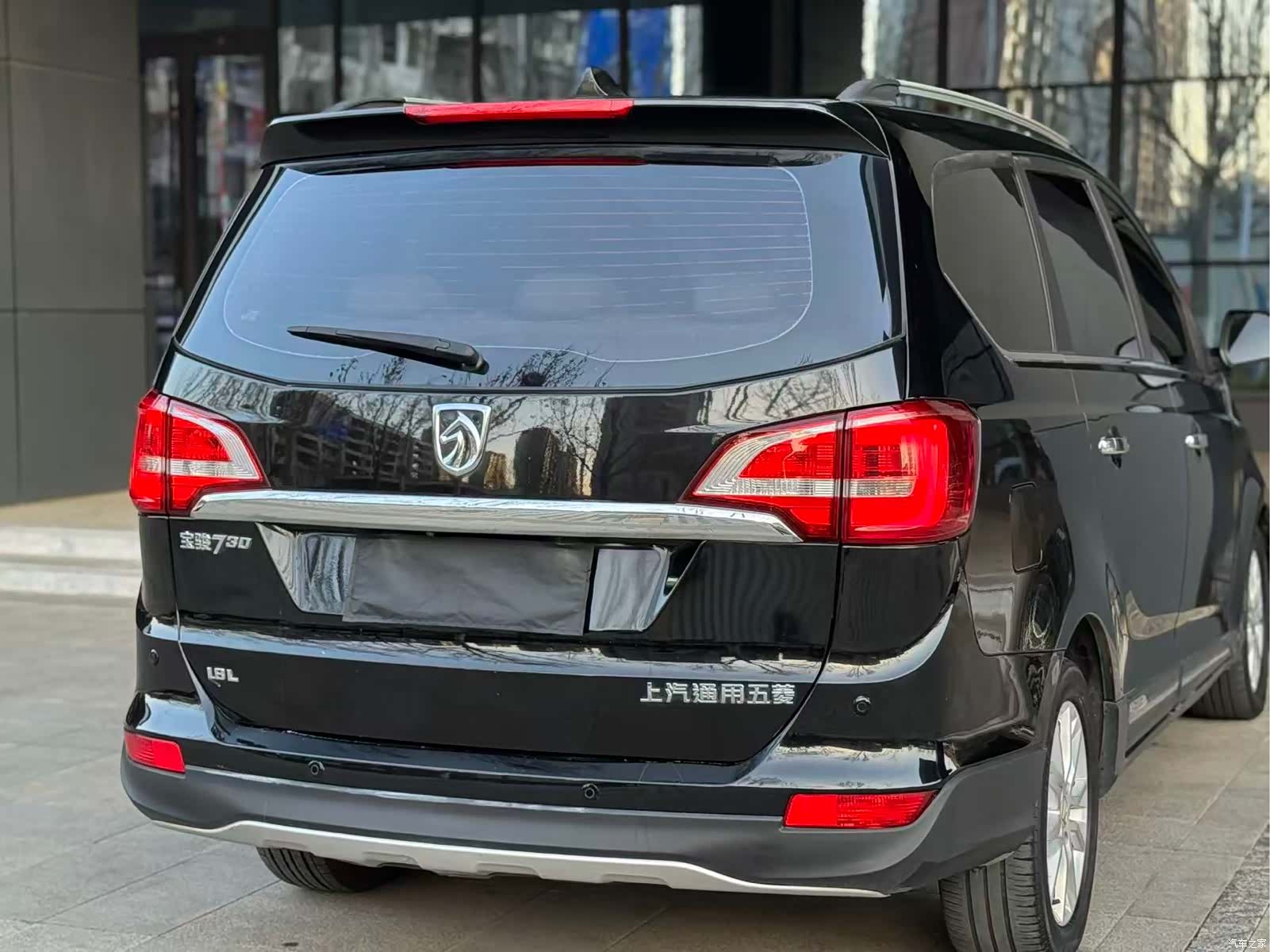Wuling 730, 2017 7
