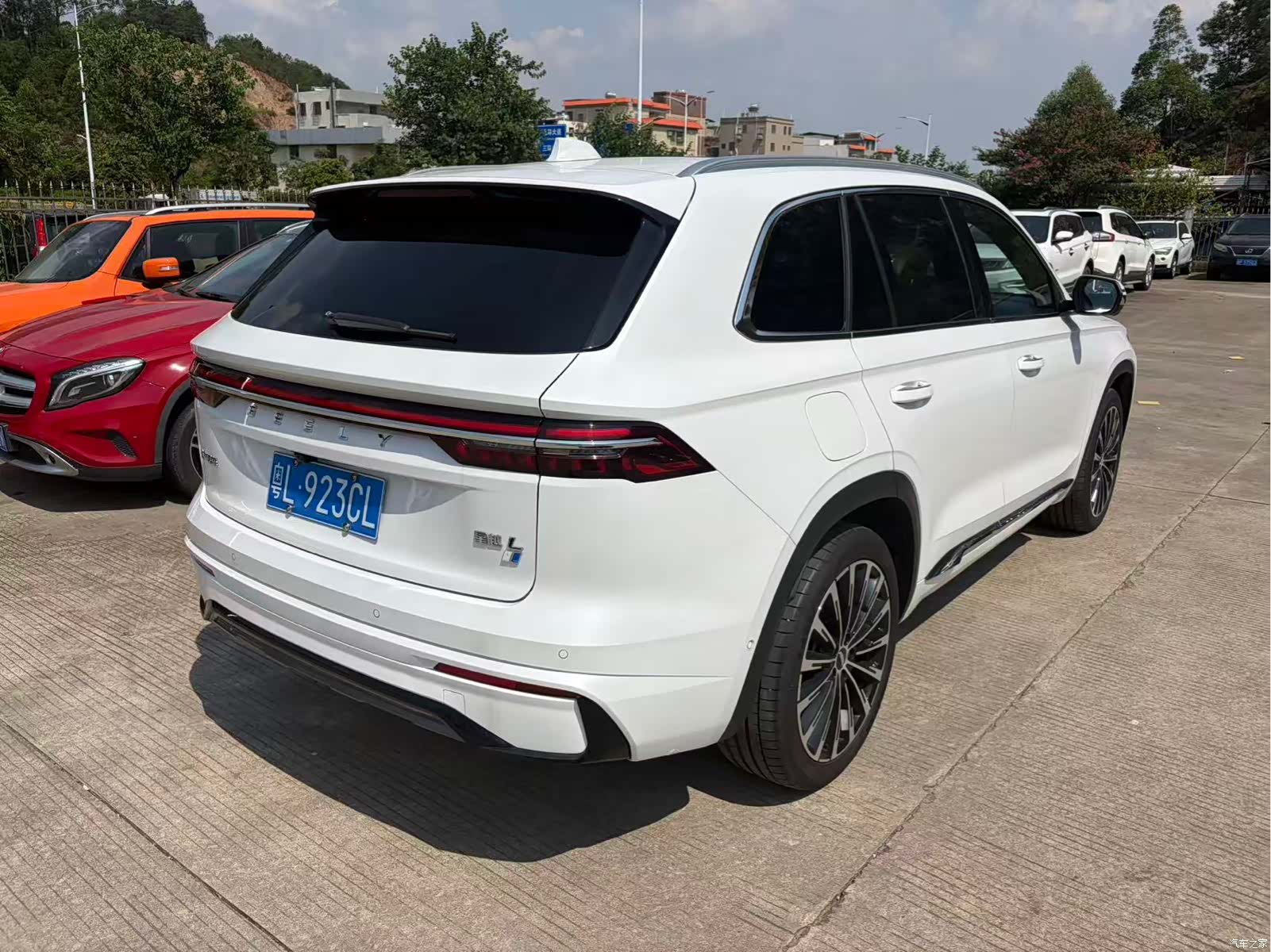 Geely Xingyue L, 2024 8
