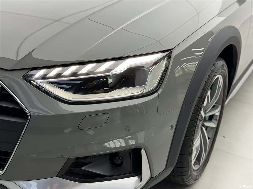 Audi A4, 2021 31