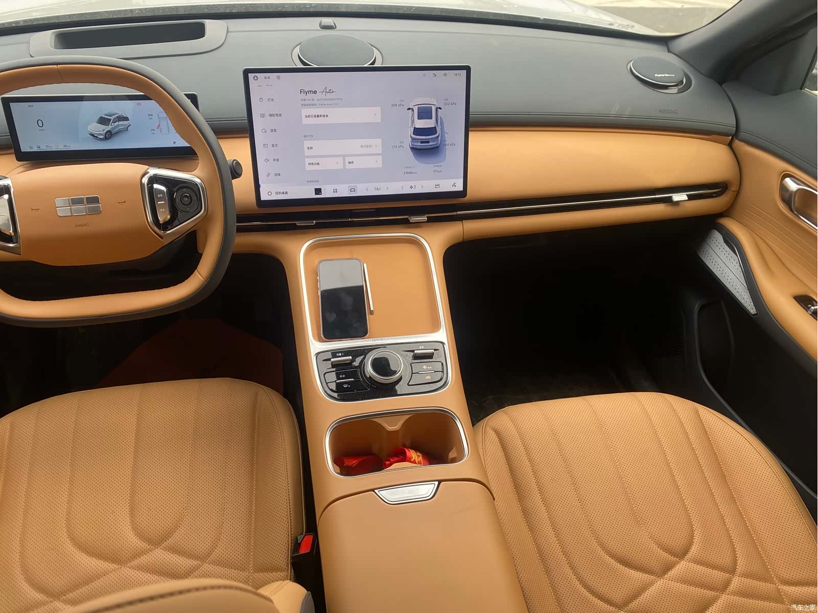 Geely 7, 2025 все фото