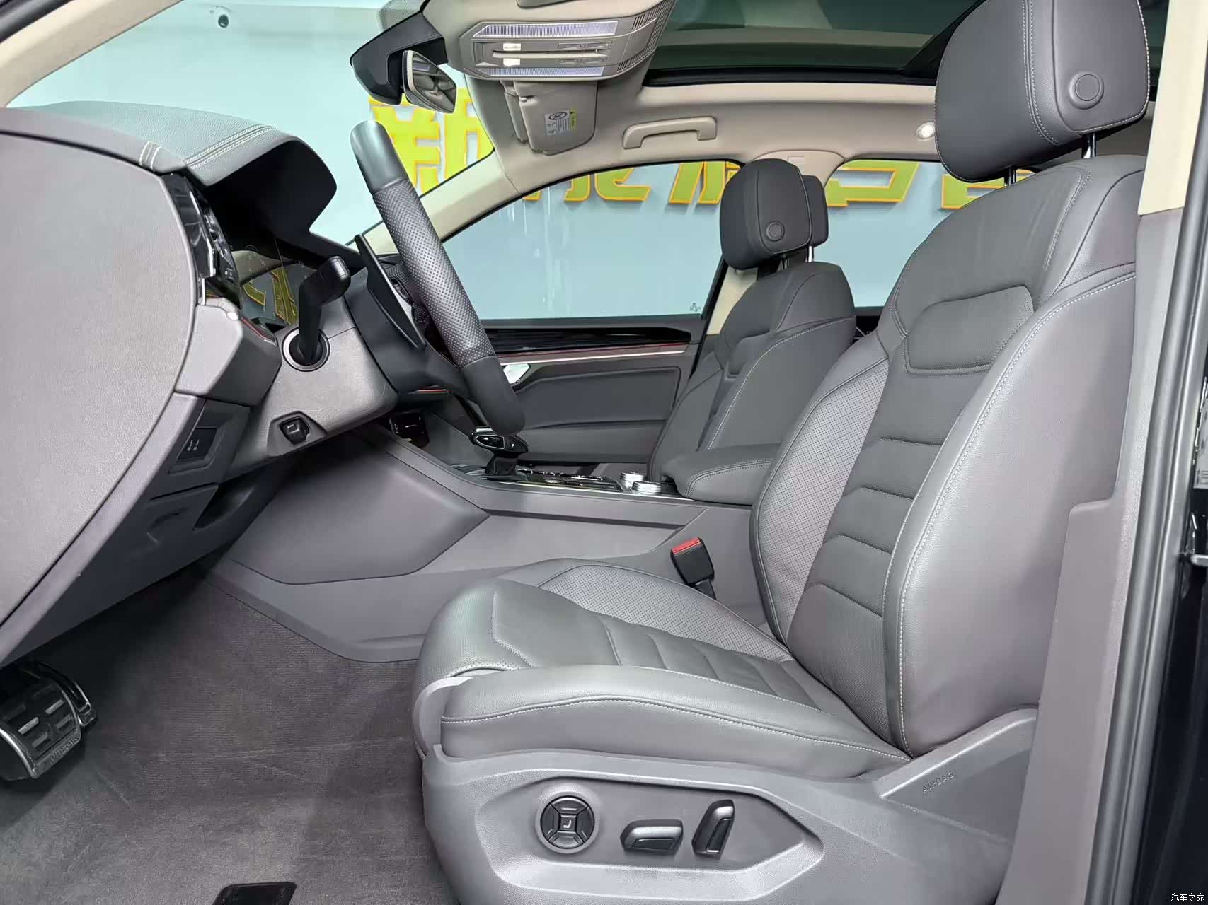 Volkswagen Touareg, 2021 8