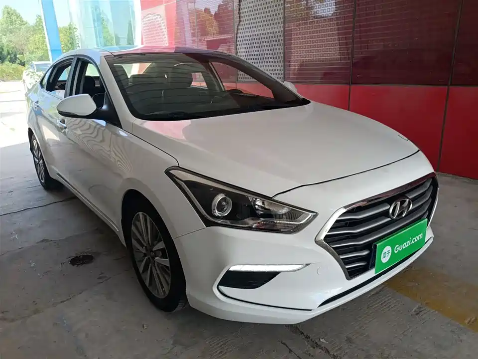 Hyundai Name picture