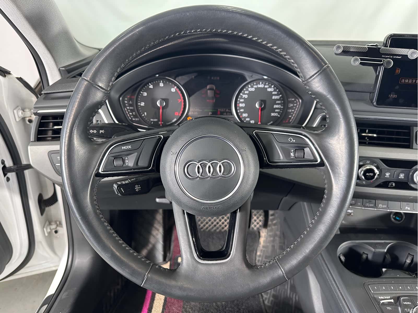 Audi A4L, 2019 10