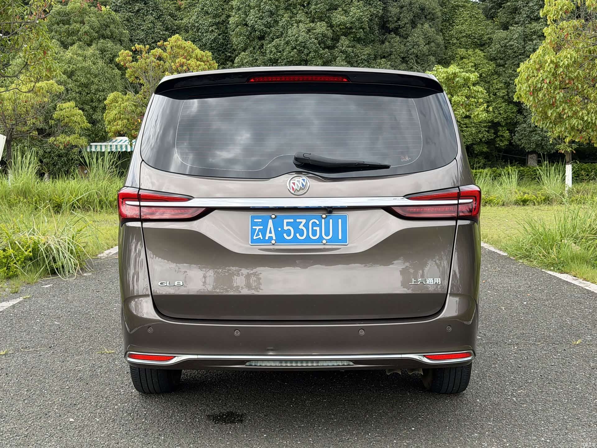 Buick GL8, 2023 все фото