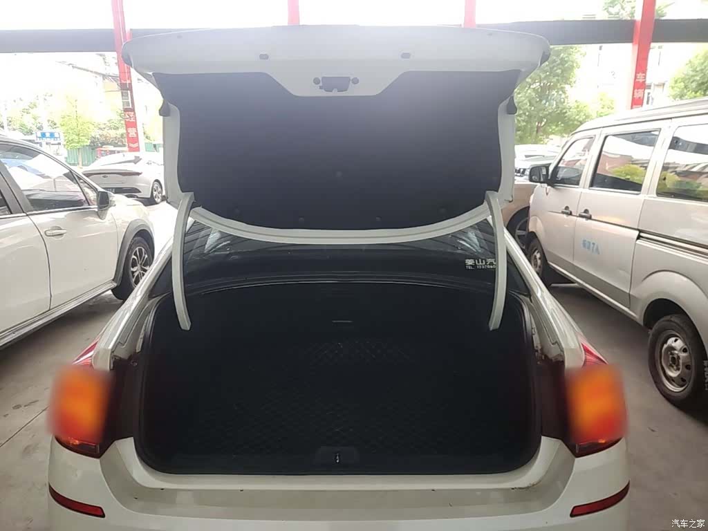 Citroen C5, 2017 19