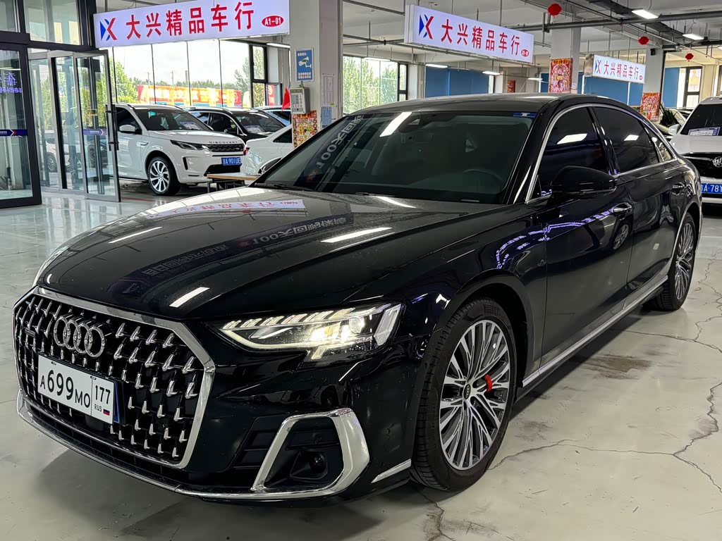 Audi A8