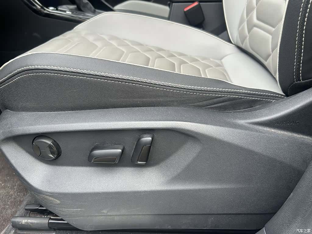 Volkswagen Tayron, 2023 8