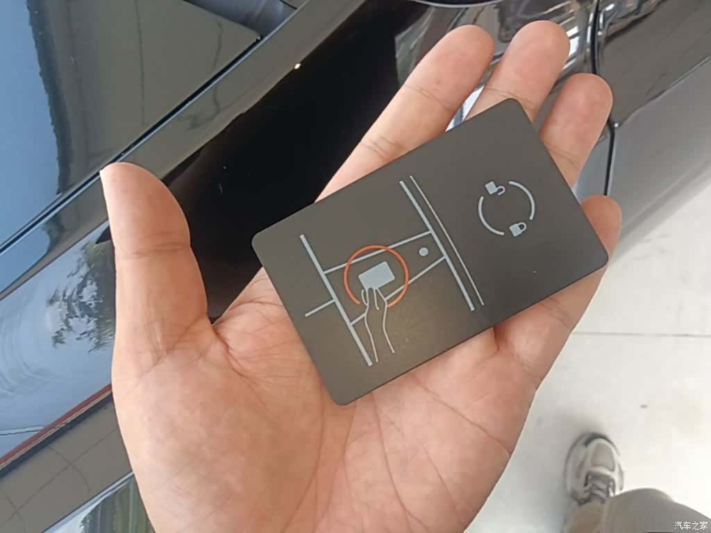 Tesla Model Y, 2023 9