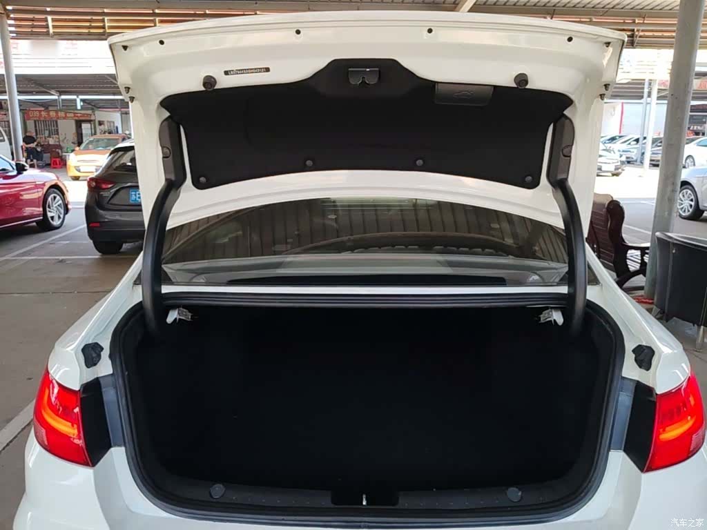 Geely Emgrand, 2016 19
