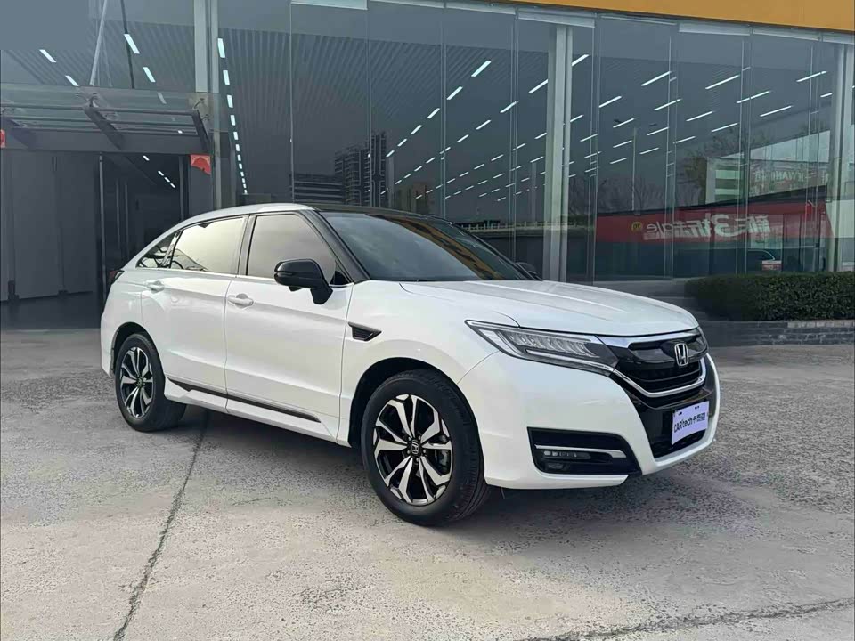 Honda UR-V