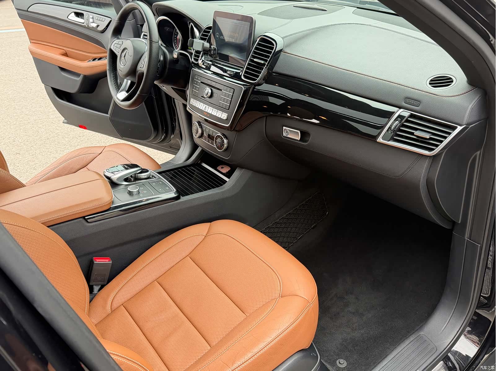 Mercedes-Benz GLE, 2018 9