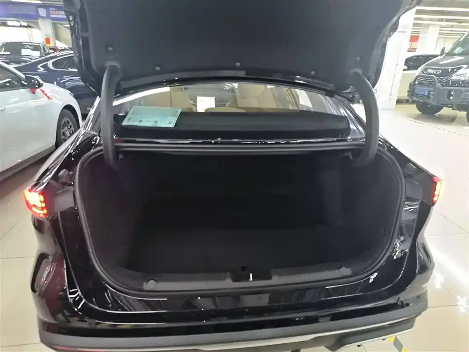 Geely Galaxy Galaxy L6