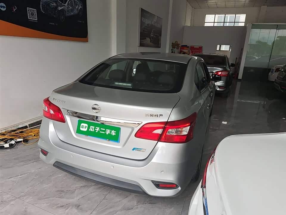 Nissan Xuan Yi