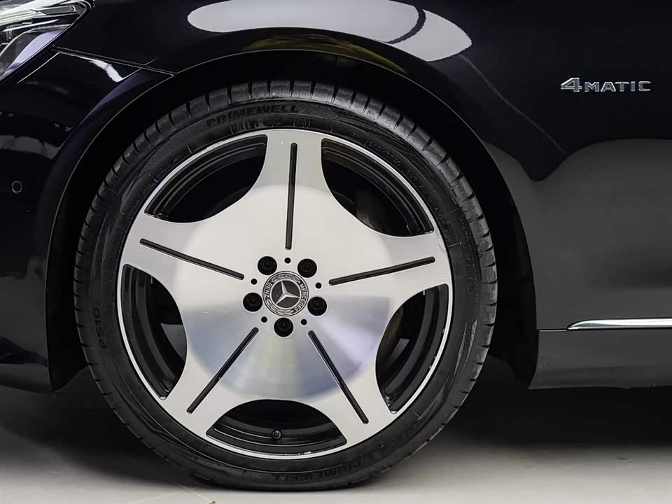 Mercedes-Benz Maybach S-class