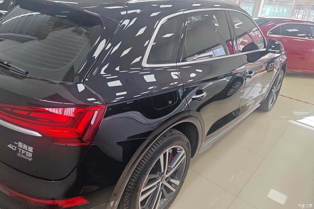 Audi Q5L, 2022 3