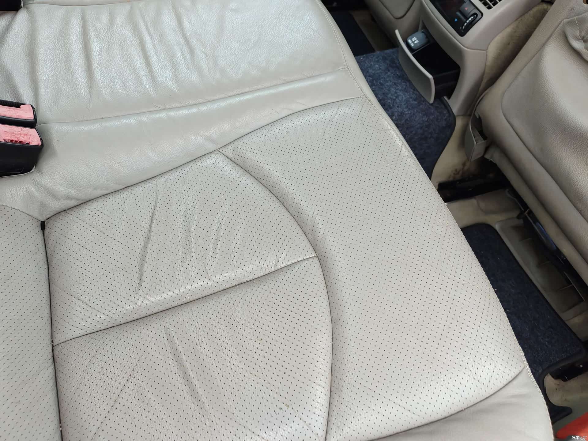 Mercedes-Benz E-Class, 2006 30