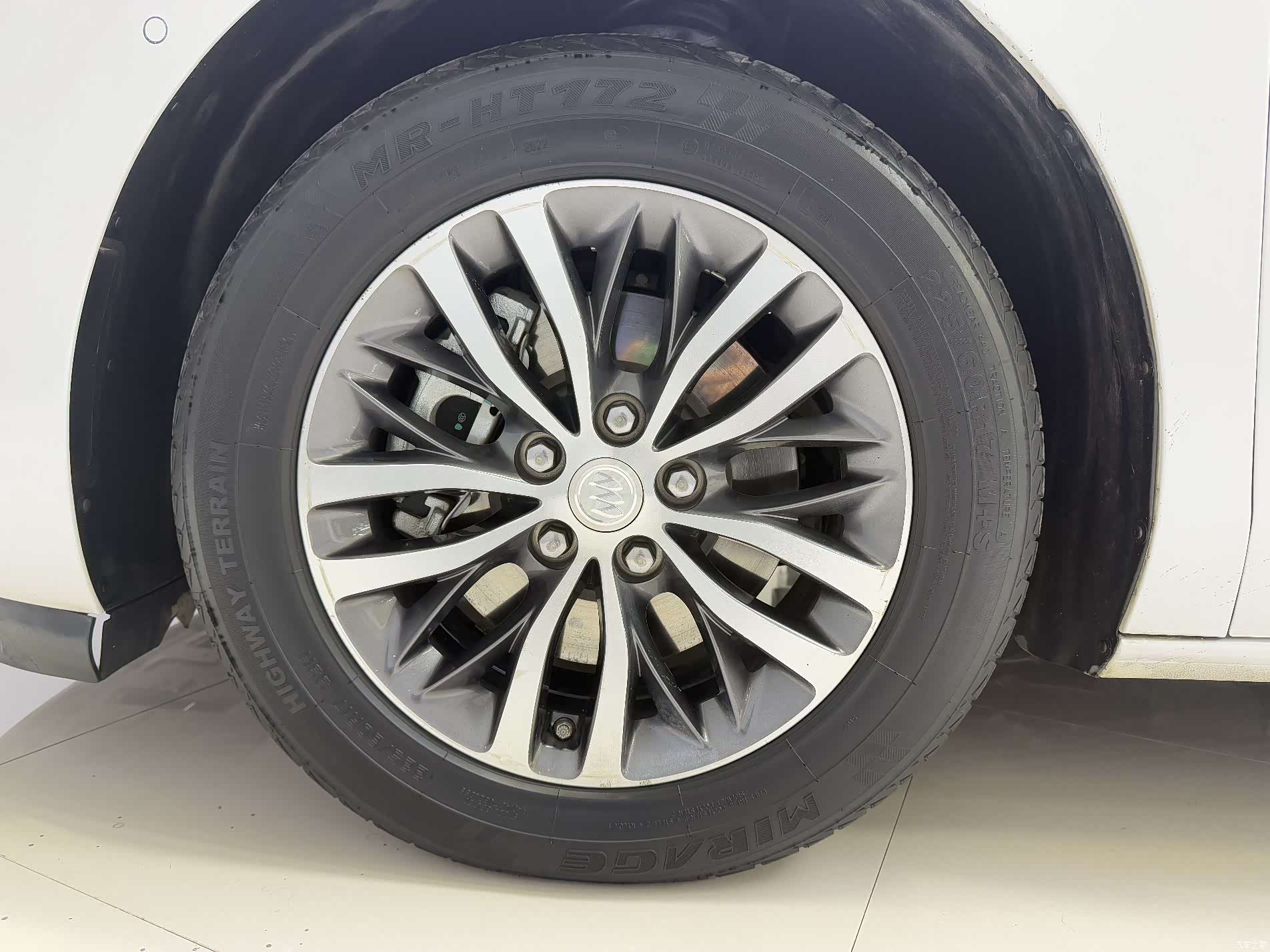 Buick GL8, 2022 18