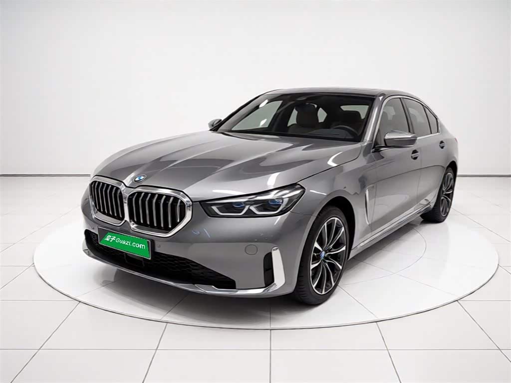 BMW i5