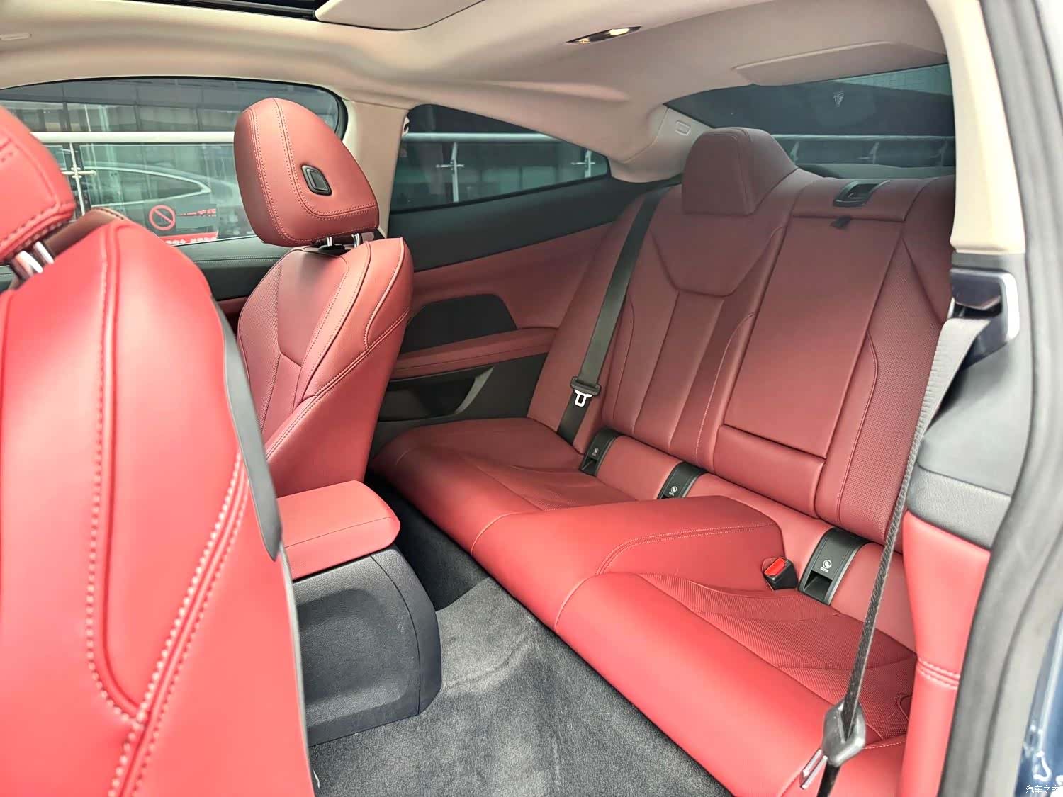 BMW 4 Series, 2024 9
