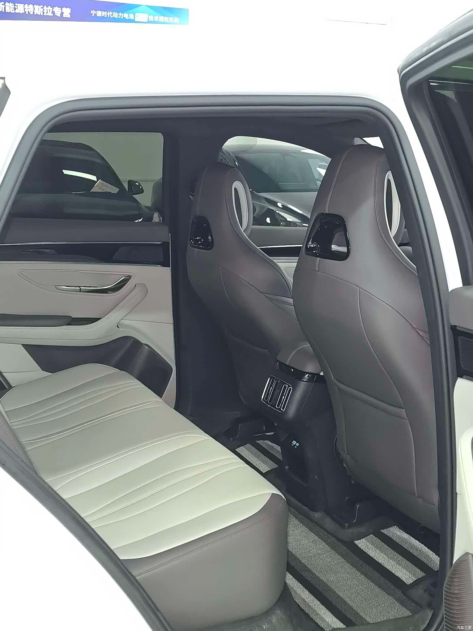 BYD Song, 2024 8