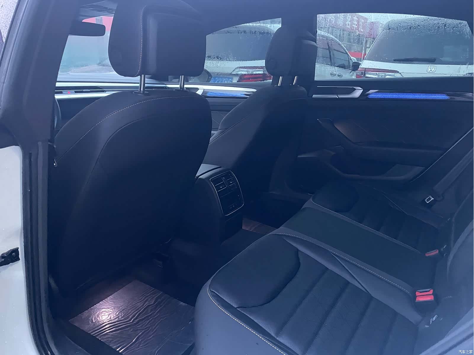 Volkswagen CC, 2024 10